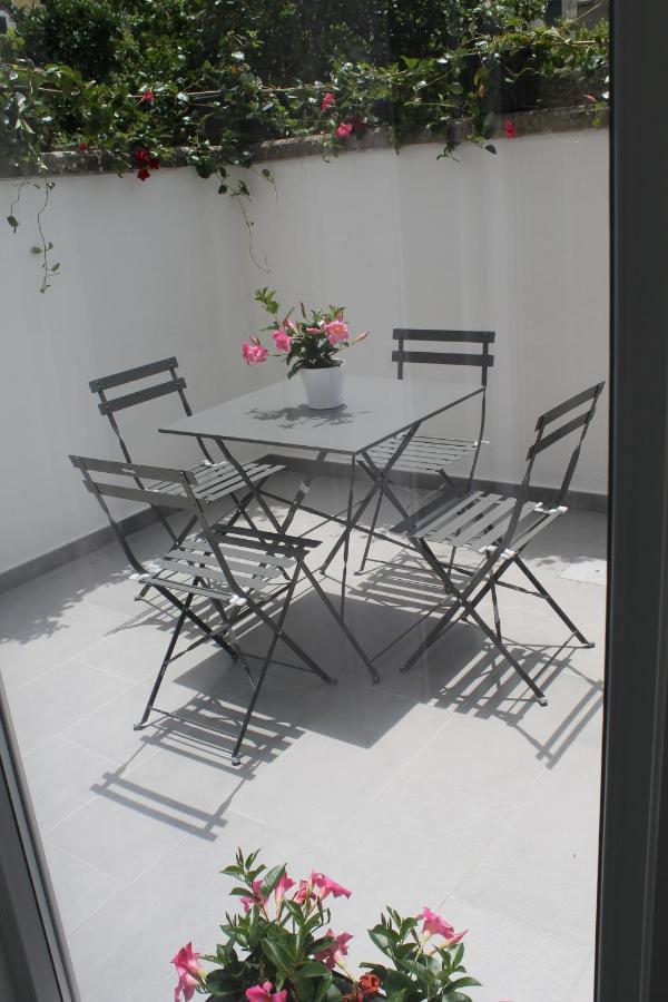 Il Cortile Segreto - Con Parcheggio Privato Lecce Exterior foto
