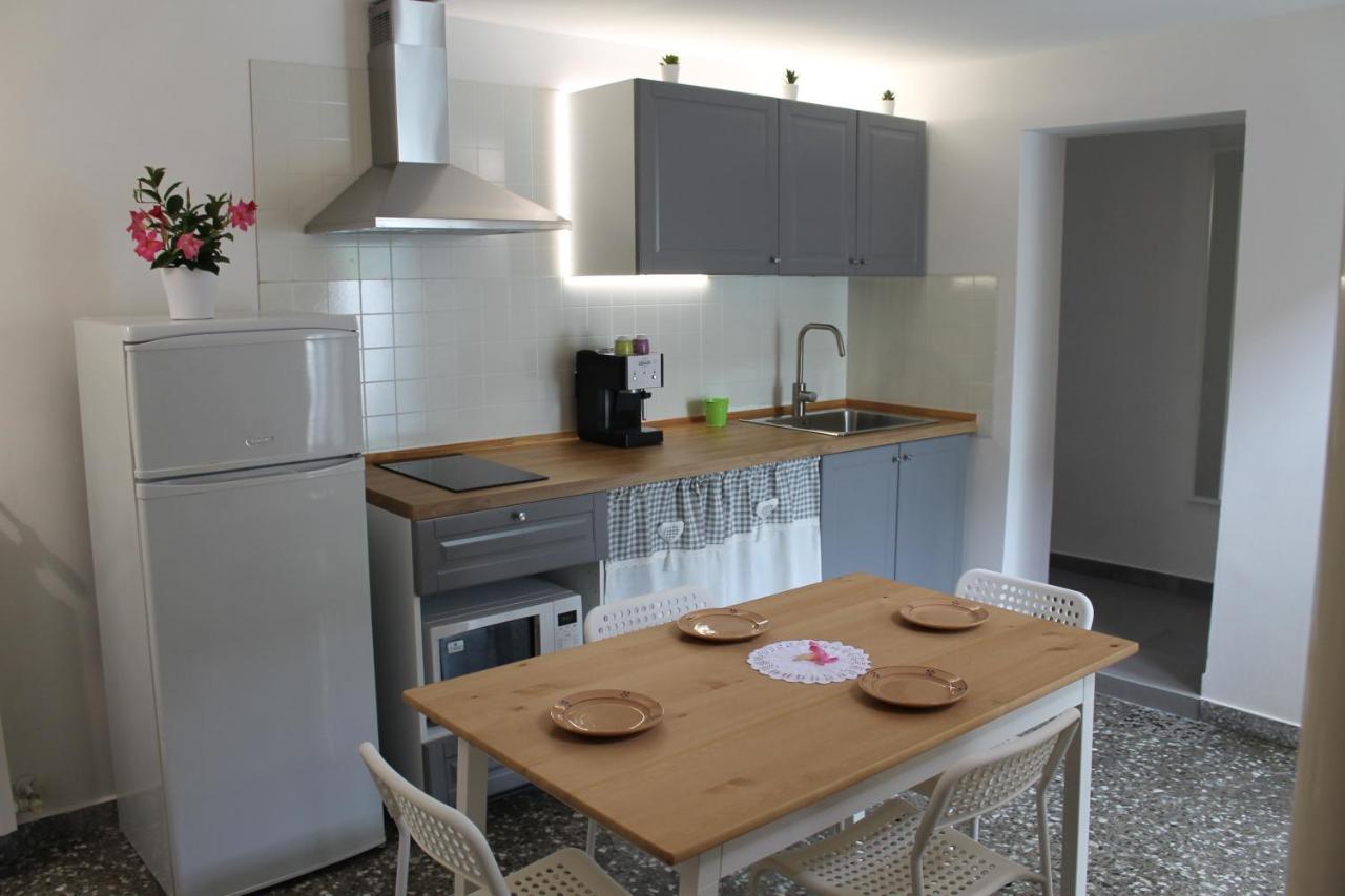 Il Cortile Segreto - Con Parcheggio Privato Lecce Exterior foto